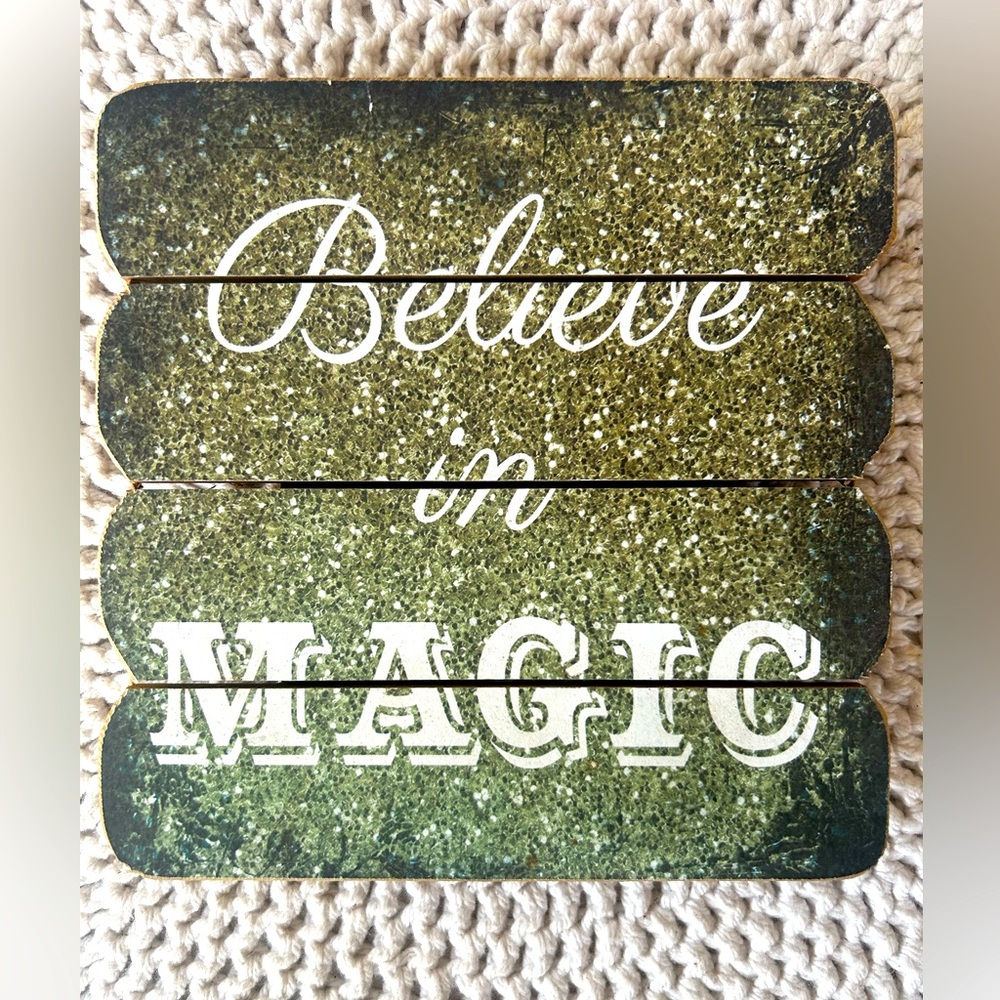“Believe In Magic” Wood Hanging Plaque